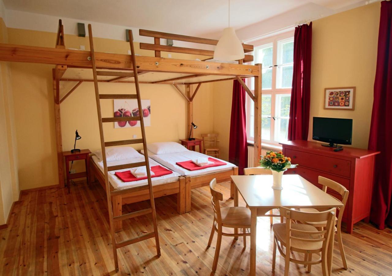 Familien- Und Freizeithotel Gutshaus Petkus Esterno foto