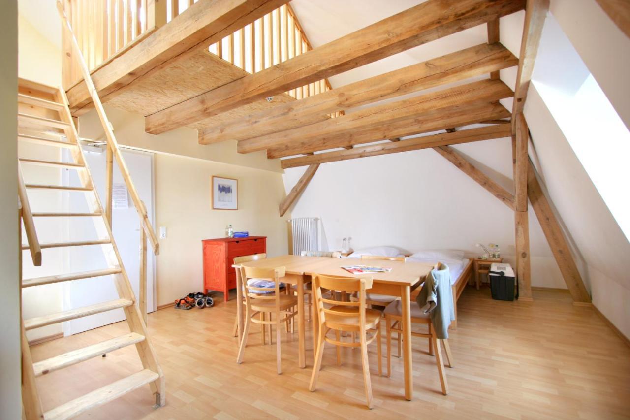 Familien- Und Freizeithotel Gutshaus Petkus Esterno foto